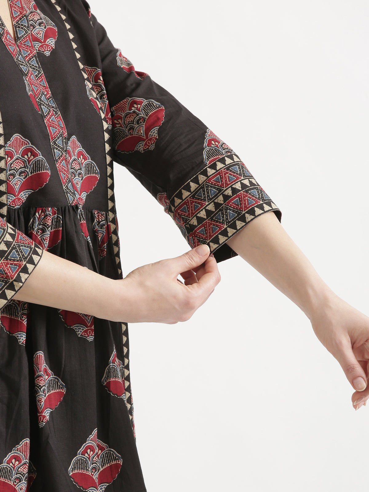 ELARA Black Printed Cotton Short Top