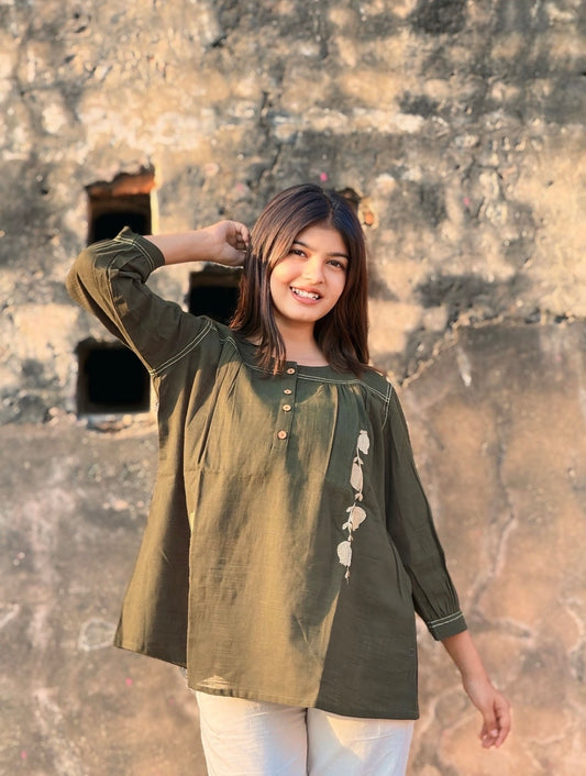 ANORA Army Green Hand Detail Cotton Top
