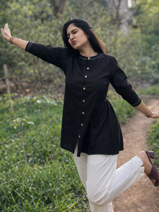 OLIVIA Black Cotton Short Top