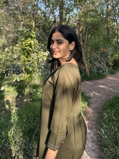 OLIVIA Olive Green Cotton Short Top