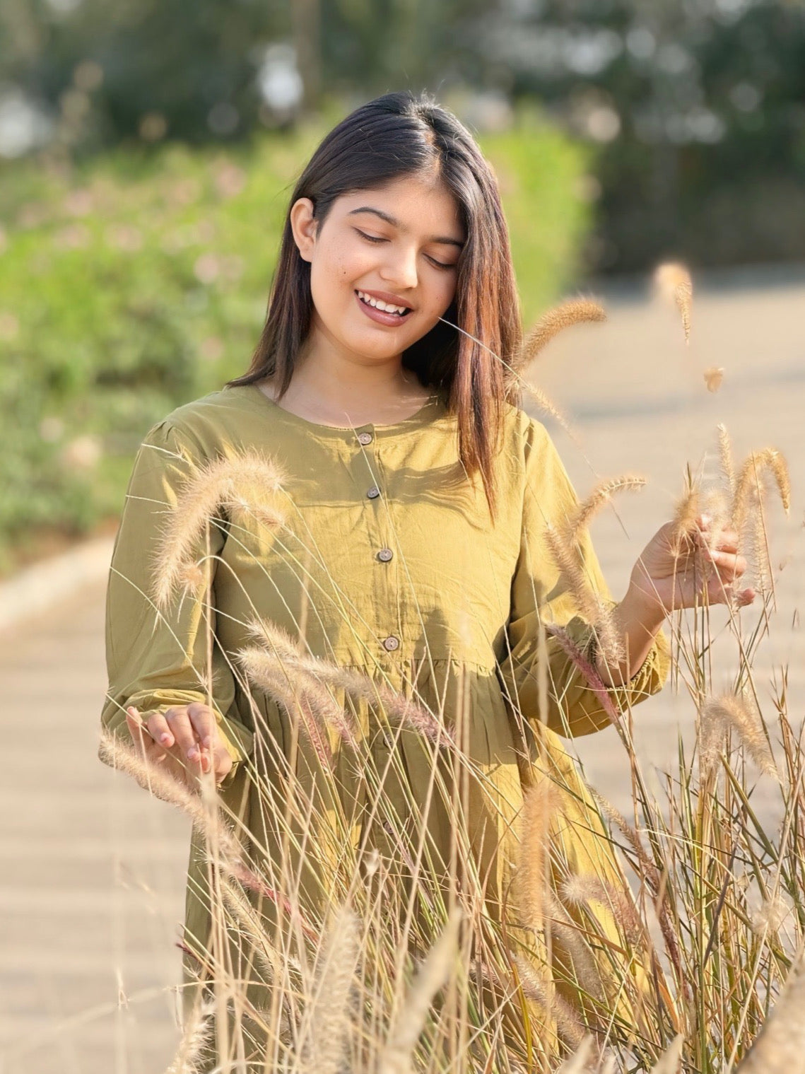 AURA Dusty Olive Solid Cotton Short Top