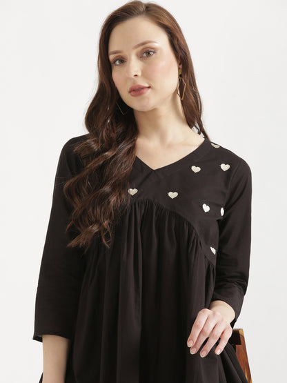 AARVI Black Embroidered Cotton Short Top