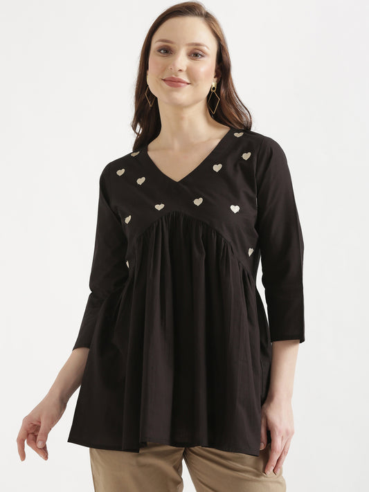 AARVI Black Embroidered Cotton Short Top
