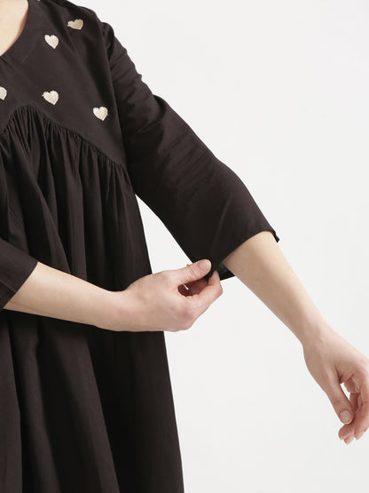 AARVI Black Embroidered Cotton Short Top