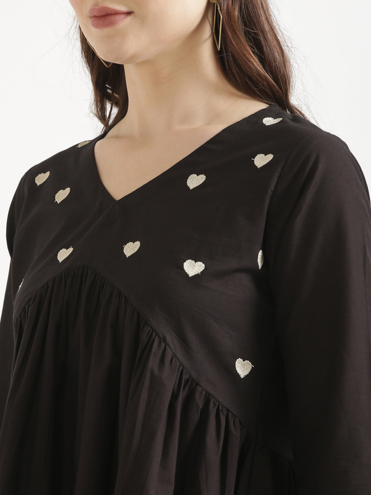 AARVI Black Embroidered Cotton Short Top