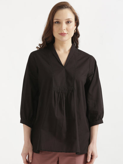 AIRA Black V-Neck Cotton Short Top