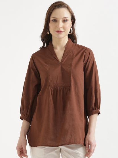 AIRA Brown V-Neck Cotton Short Top