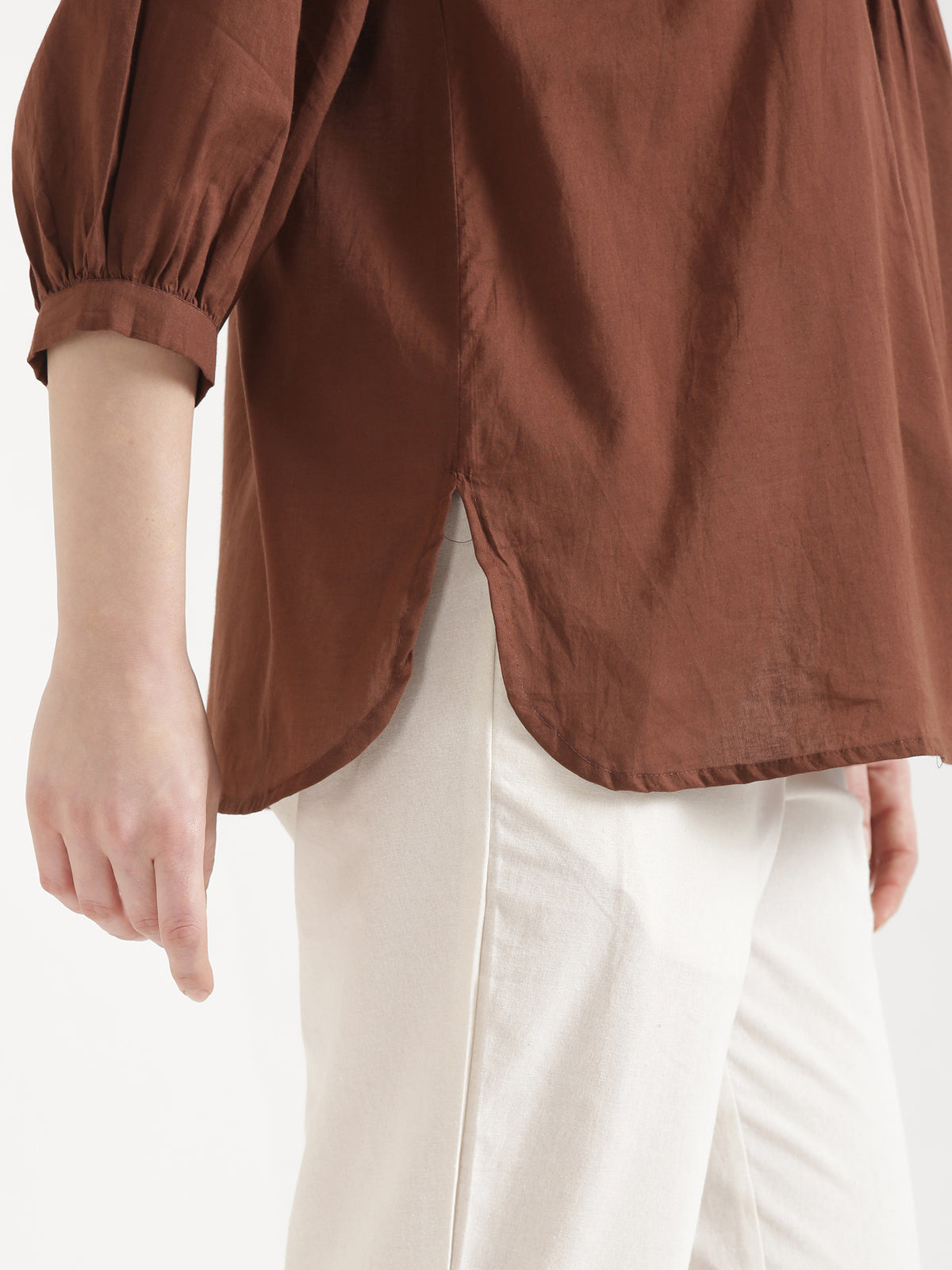 AIRA Brown V-Neck Cotton Short Top