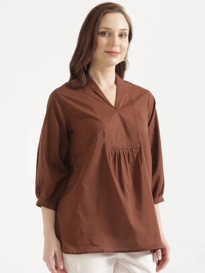 AIRA Brown V-Neck Cotton Short Top