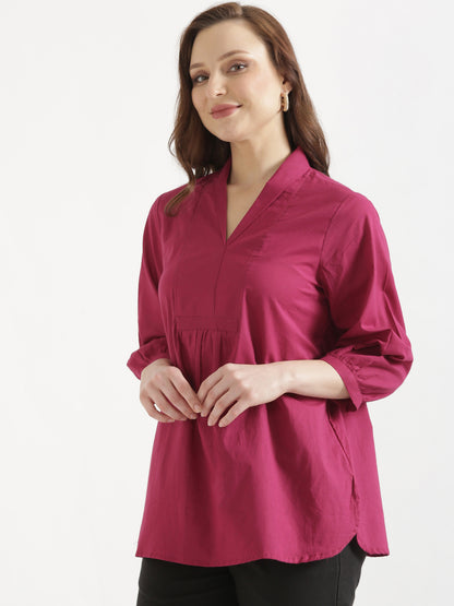 AIRA Raspberry V-Neck Cotton Short Top