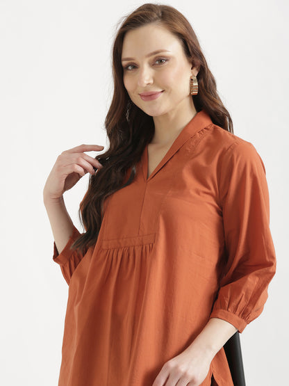 AIRA Rust V-Neck Cotton Short Top