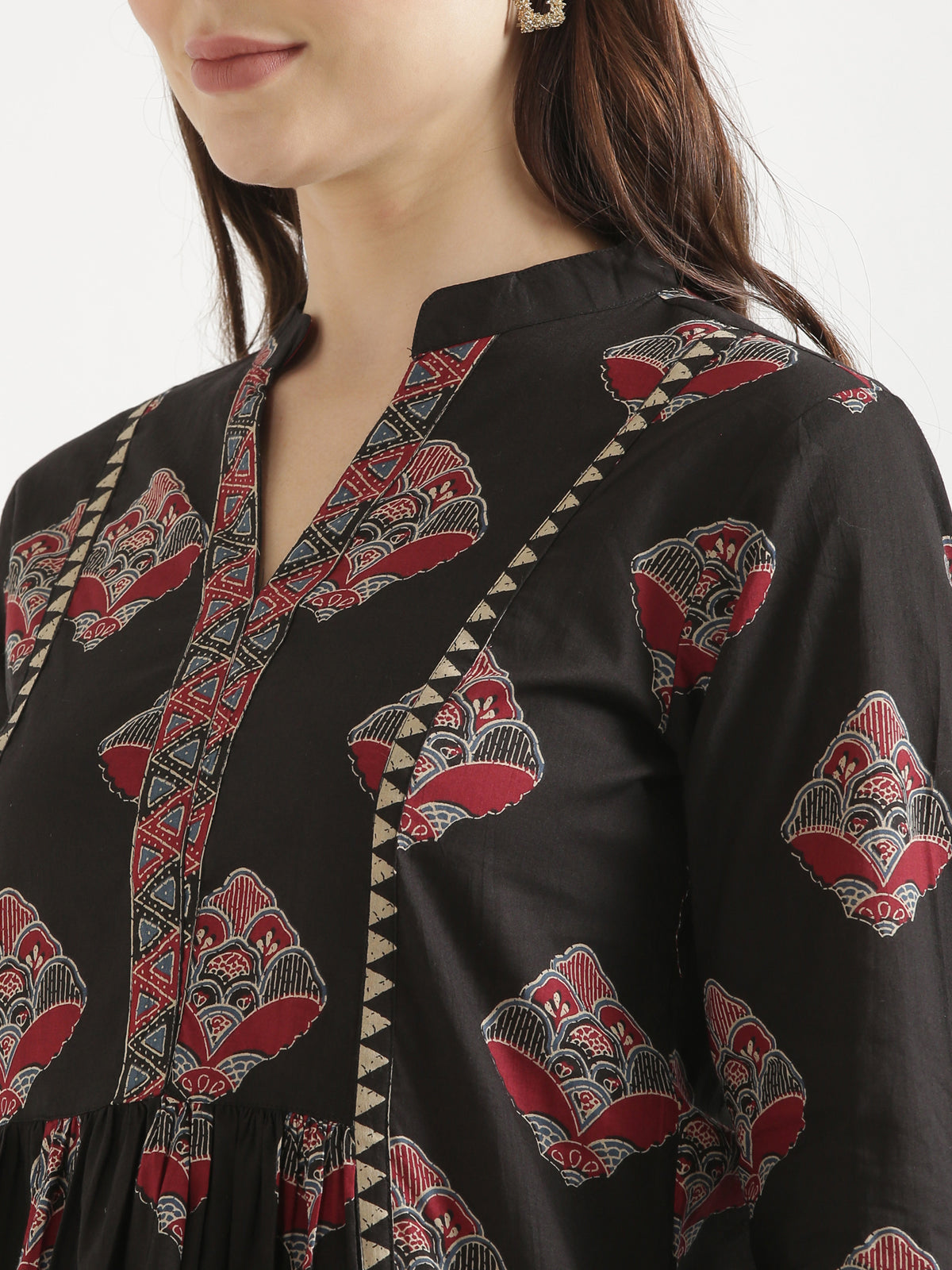 ELARA Black Printed Cotton Short Top