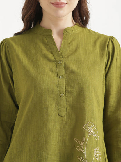 ELIO Light Olive Green Embroidered Cotton Short Top