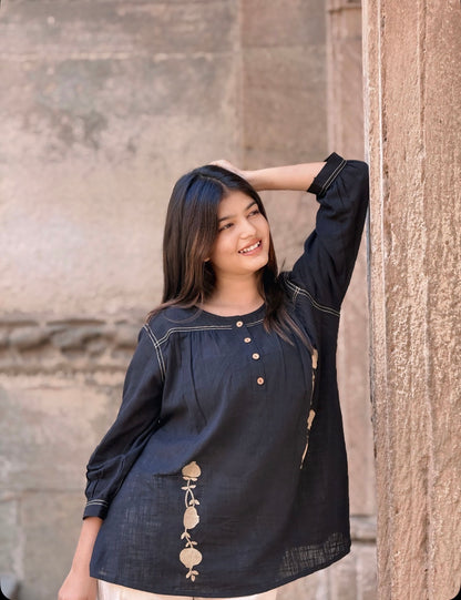 ANORA Black Hand Detail Cotton Short Top