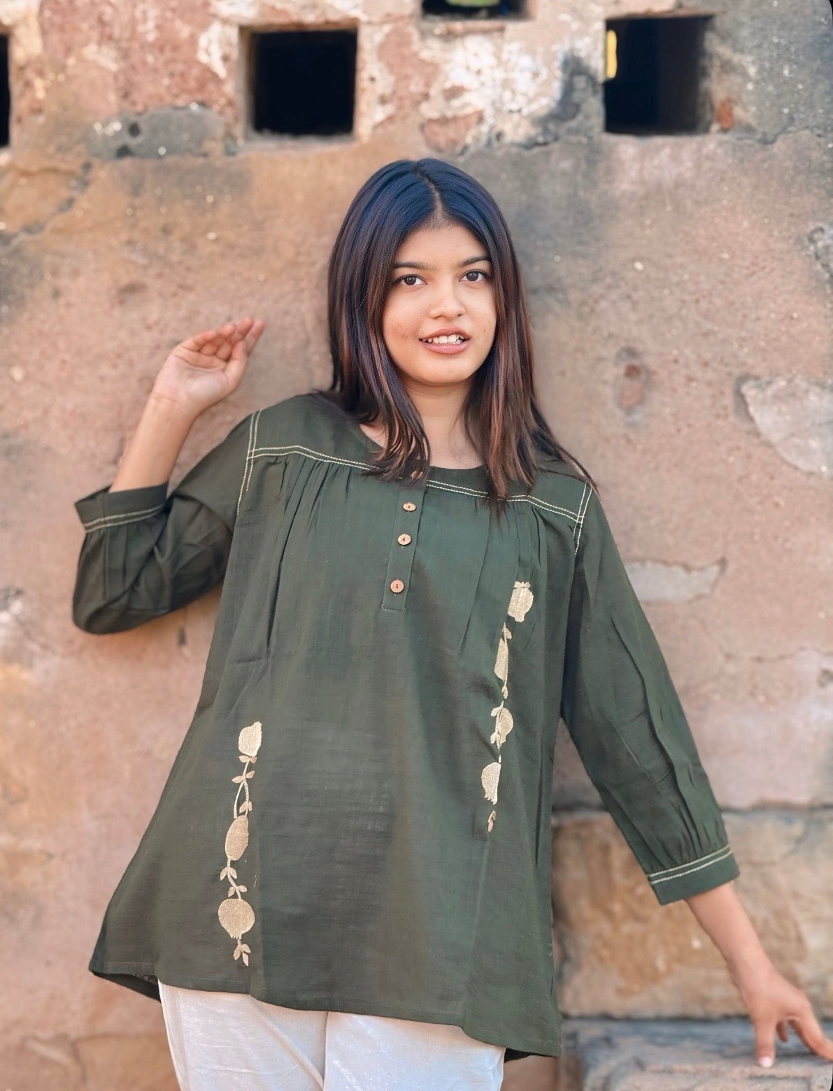 ANORA Army Green Hand Detail Cotton Top