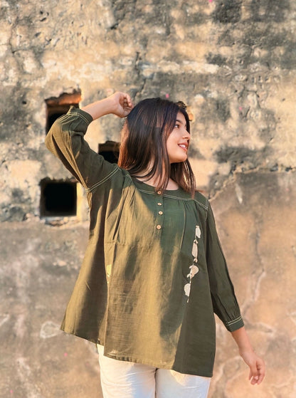 ANORA Army Green Hand Detail Cotton Top