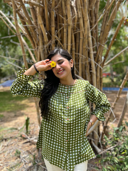 MIRA Garden Green Checks Top