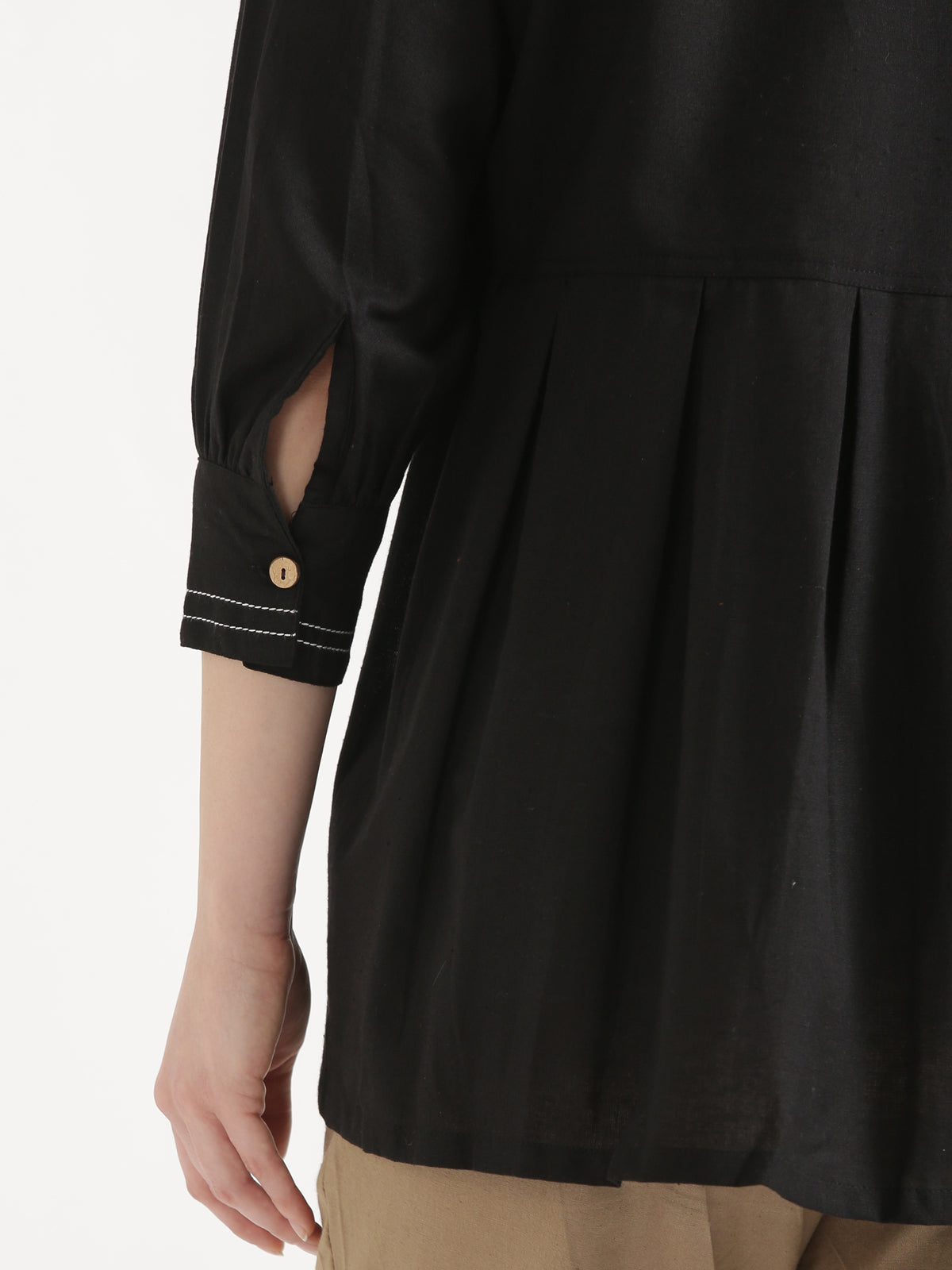 OLIVIA Black Cotton Short Top